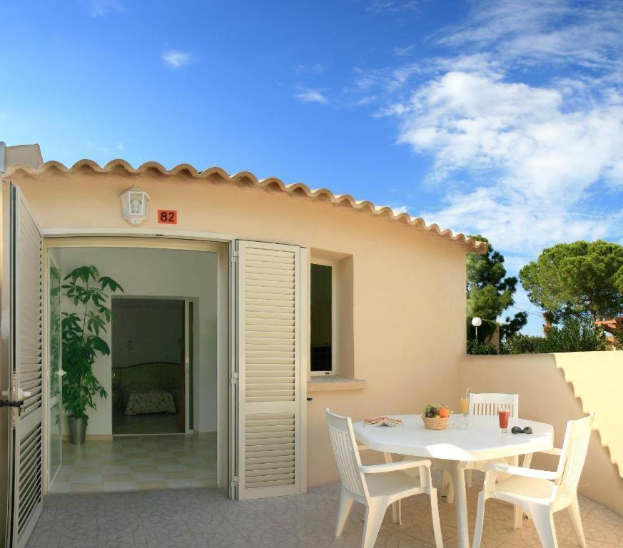 Residence San Pellegrino Folelli 外观 照片